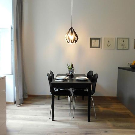Max, Ruhige Sonnige Wohnung In Praternahe Wien Eksteriør billede