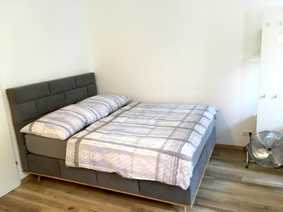 Max, Ruhige Sonnige Wohnung In Praternahe Wien Eksteriør billede