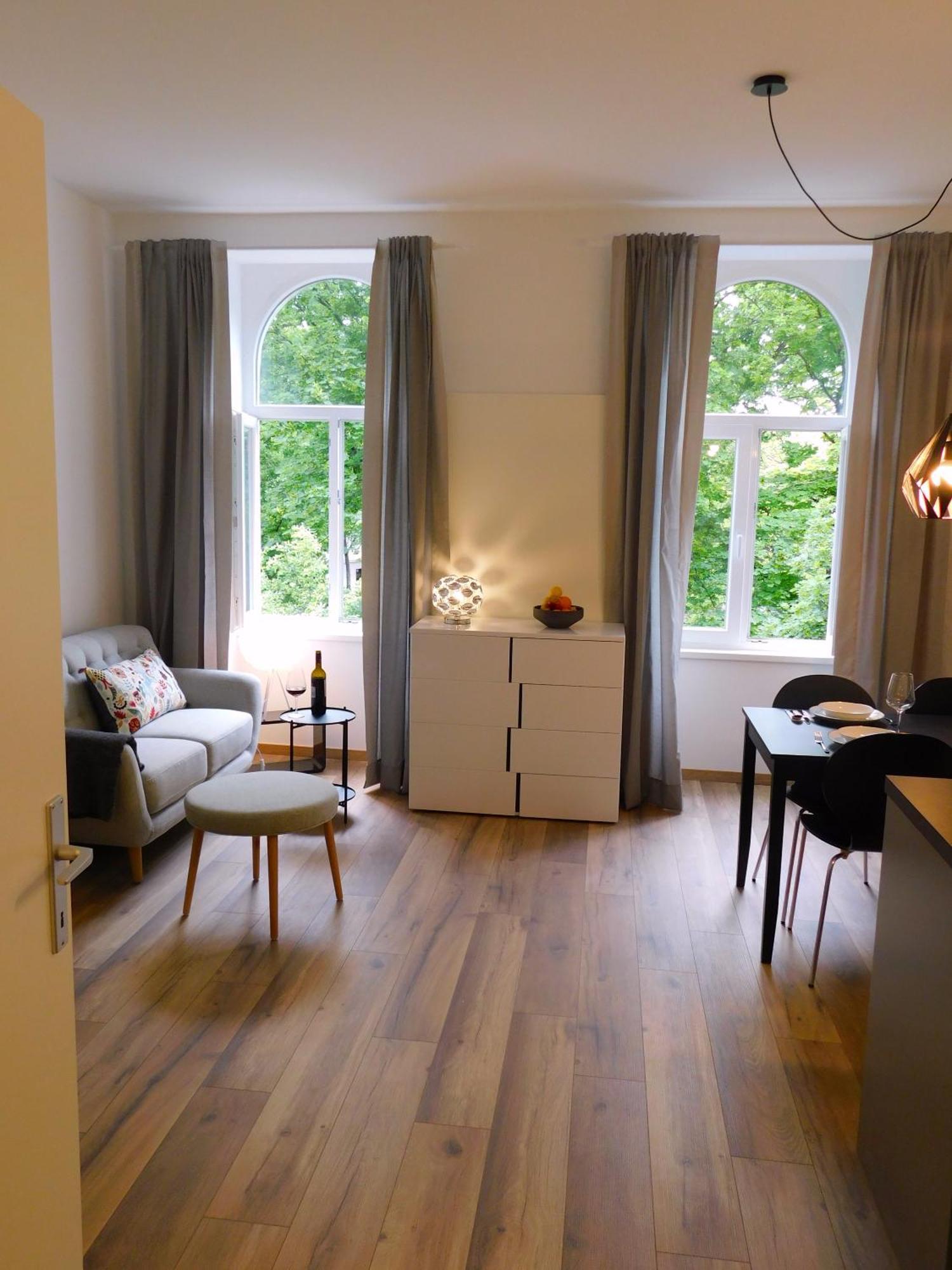 Max, Ruhige Sonnige Wohnung In Praternahe Wien Eksteriør billede